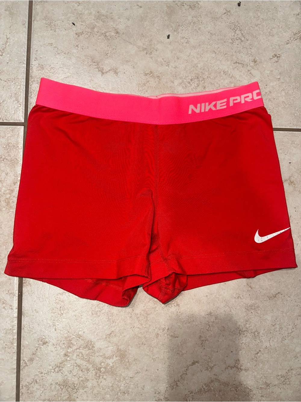 Nike Pro Compression Shorts Women’s Medium Red Pink Dri-FIT Athletic Training